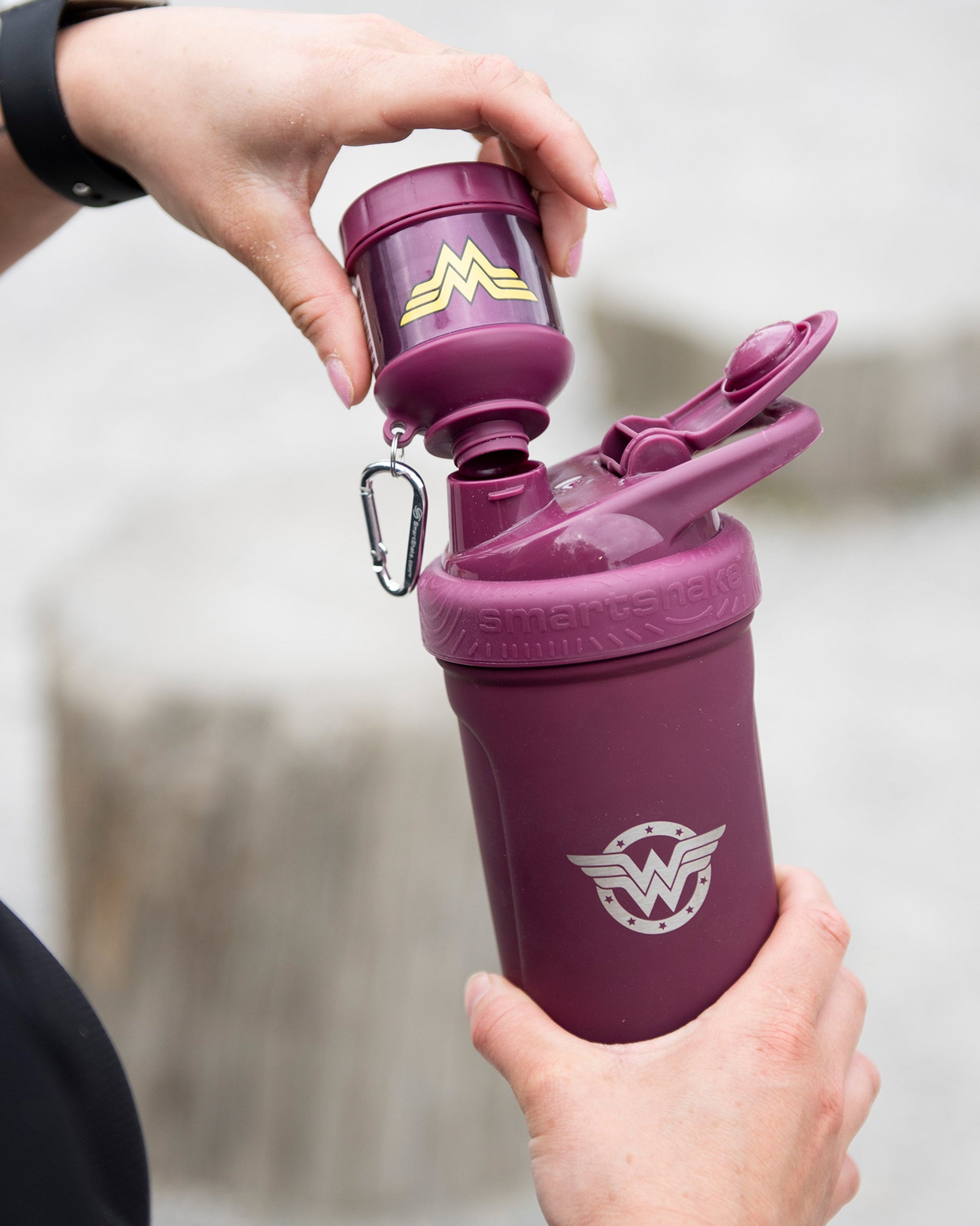 whey2go-funnel-wonder-woman-h2 Smartshake_Whey2Go_Wonderman_Lifestyle.jpg