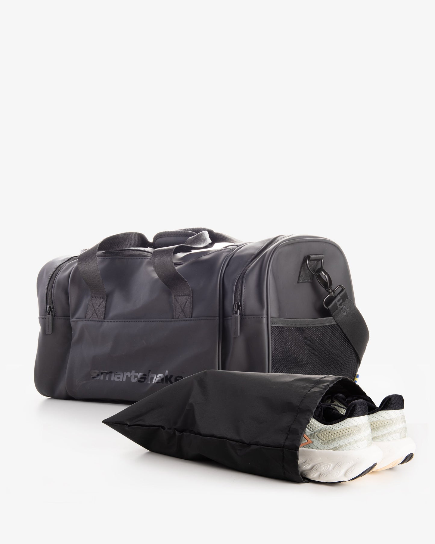 gym-bag-black-x7 Smartshake_gym_bag_Black_unassamled_24a00c8d-f290-45f6-bb42-151f345784ff.jpg