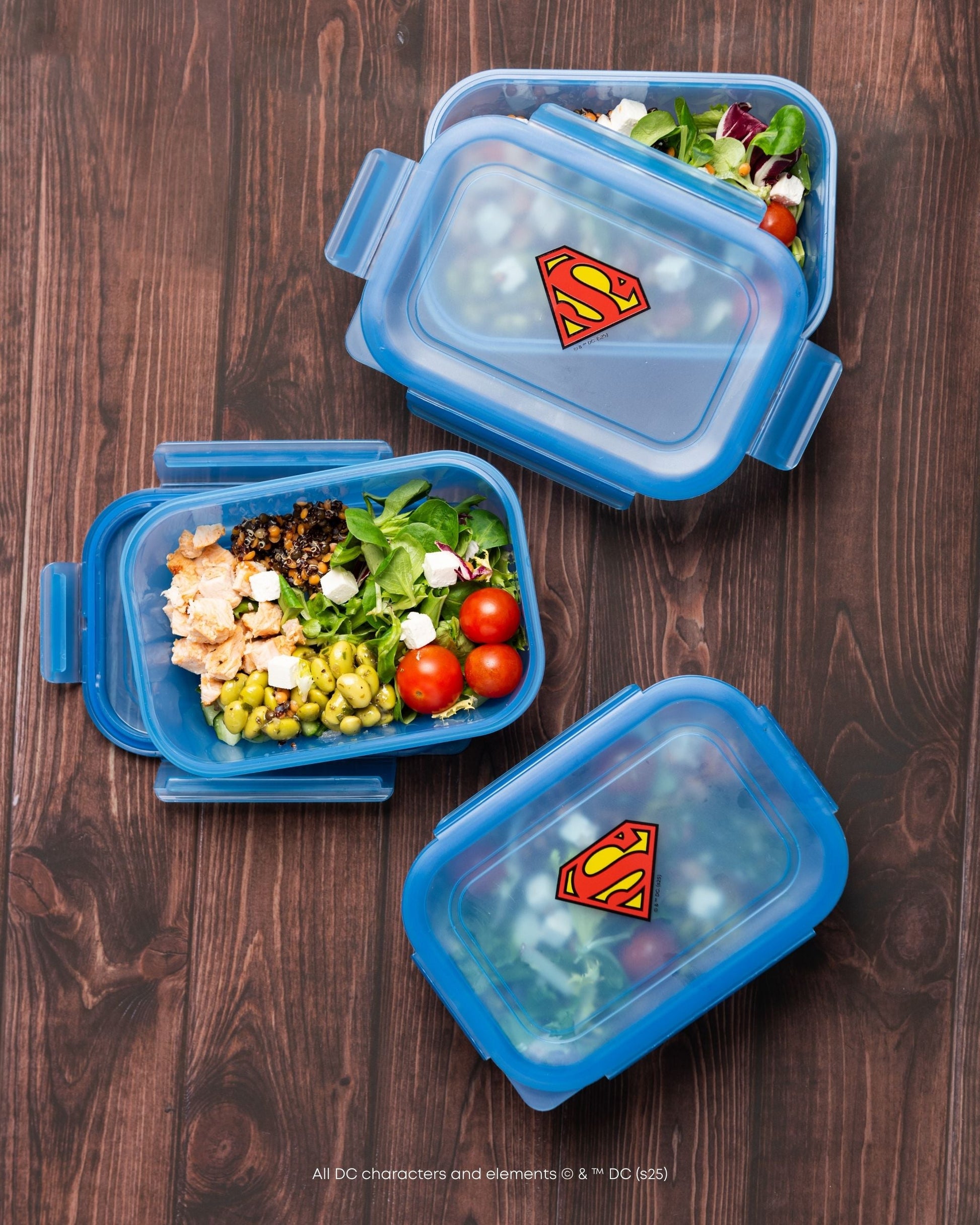 food-storage-container-superman-v6 superman_lifestyle.jpg